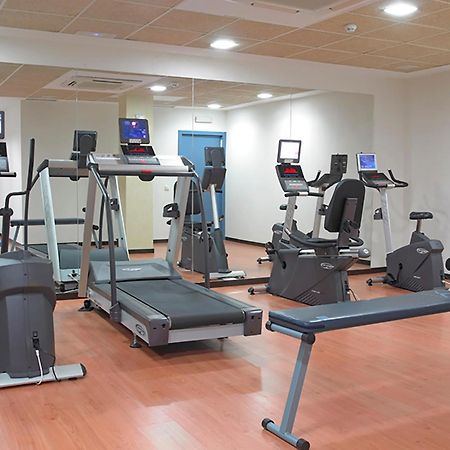 Hotel Isla De La Garena Alcalá de Henares Konforlar fotoğraf