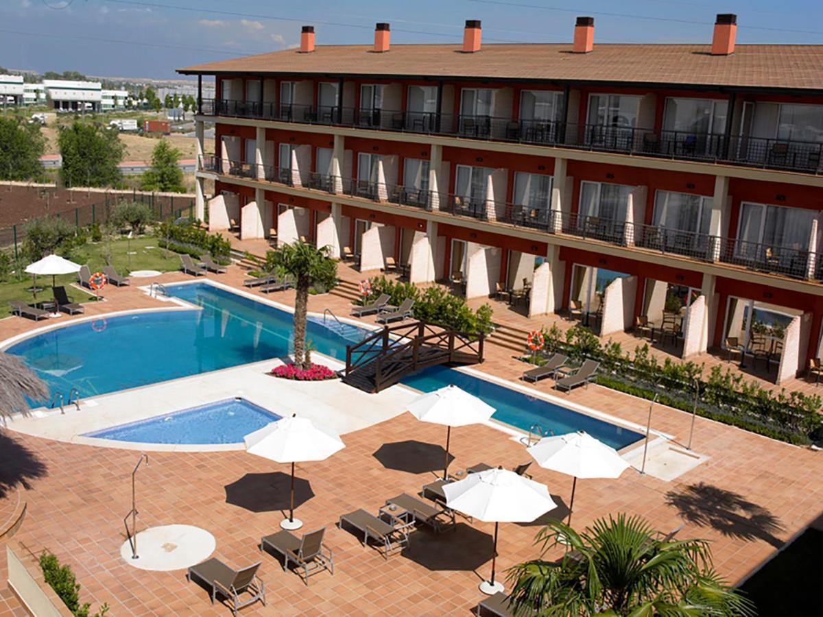 Hotel Isla De La Garena Alcalá de Henares Dış mekan fotoğraf