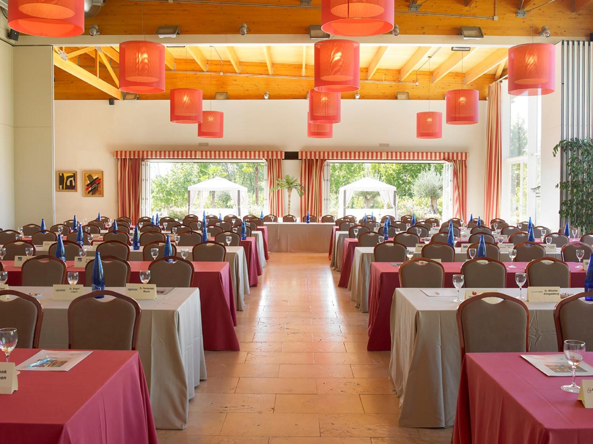 Hotel Isla De La Garena Alcalá de Henares İş olanakları fotoğraf