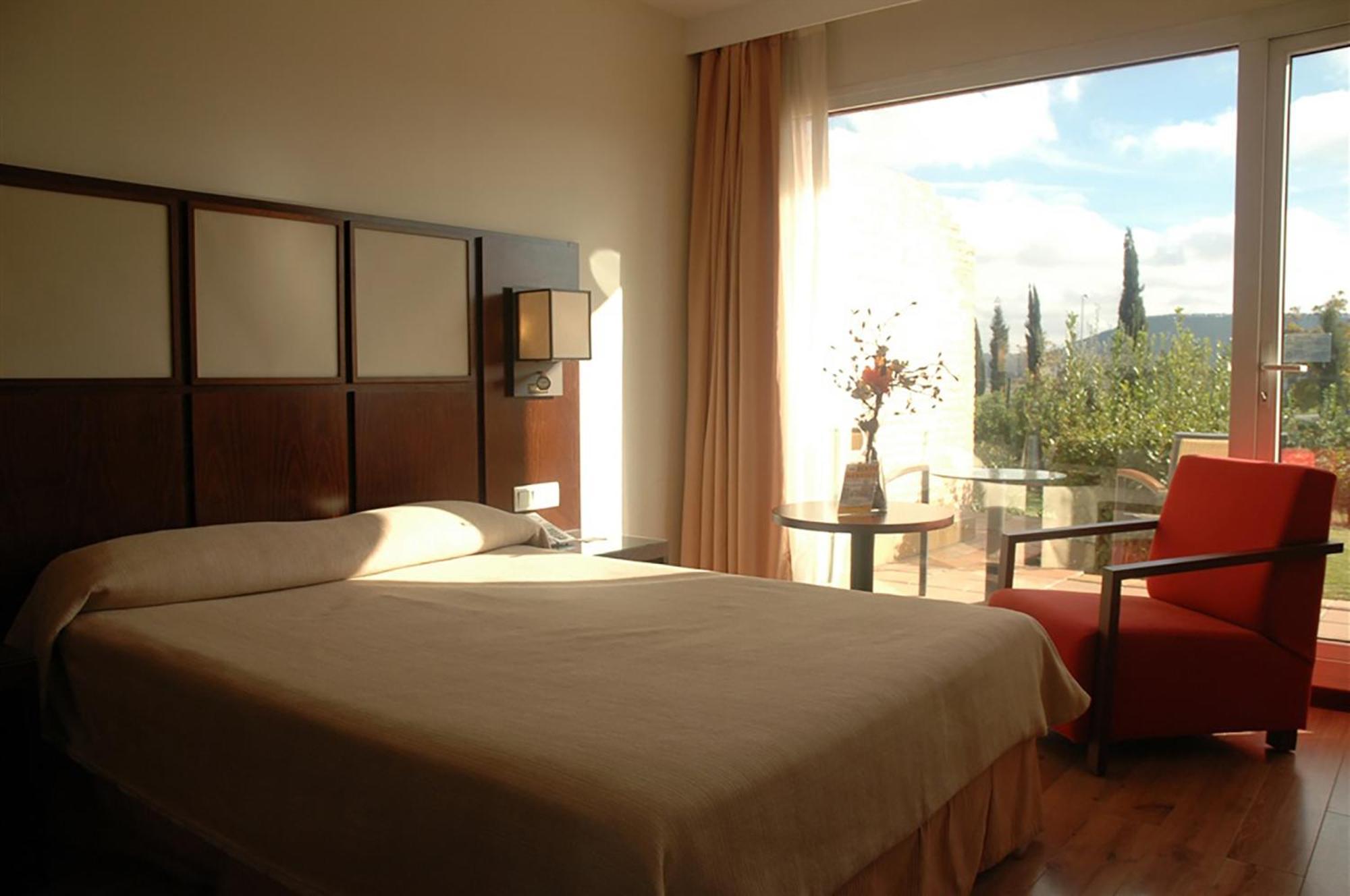 Hotel Isla De La Garena Alcalá de Henares Dış mekan fotoğraf