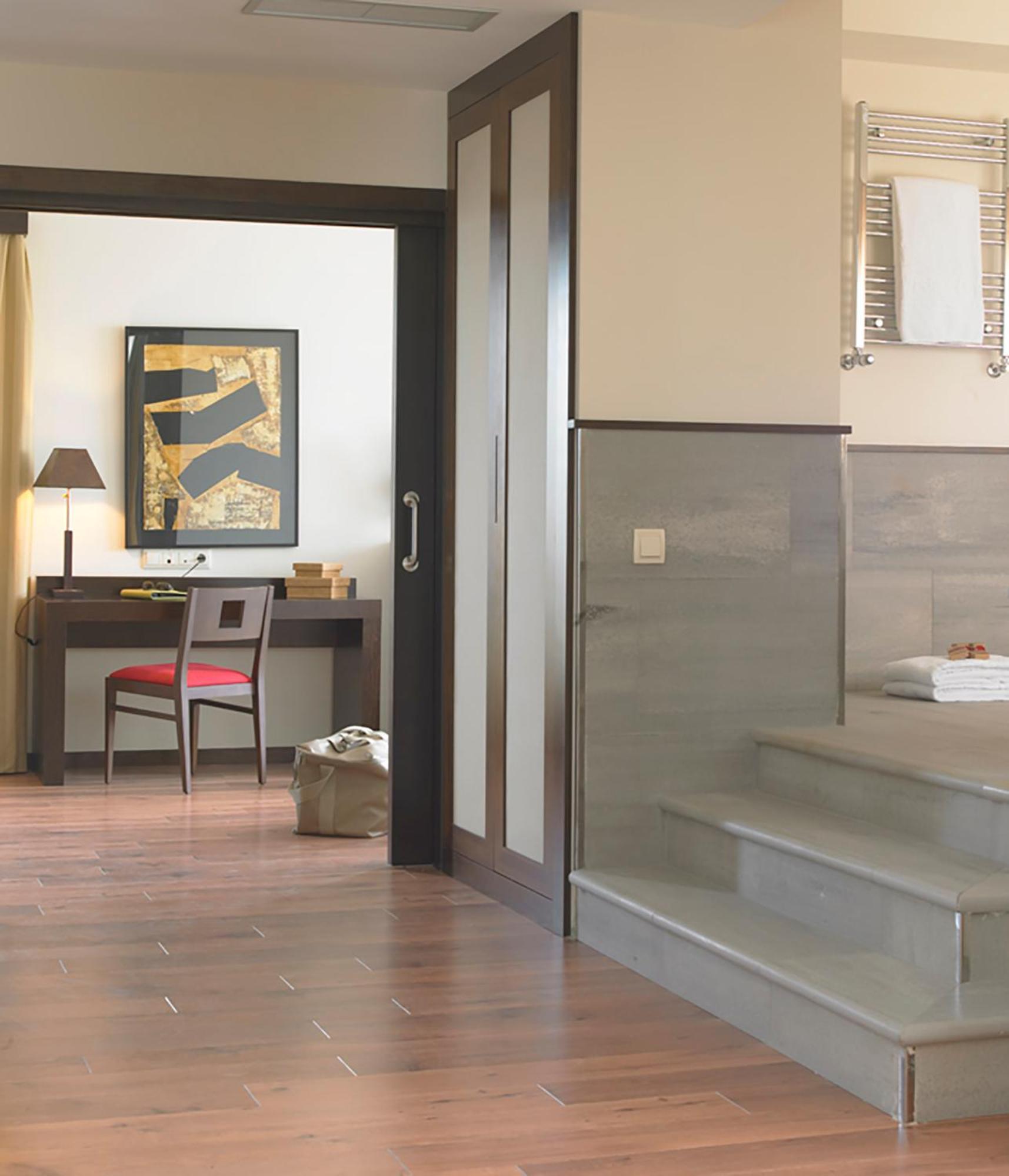 Hotel Isla De La Garena Alcalá de Henares Dış mekan fotoğraf