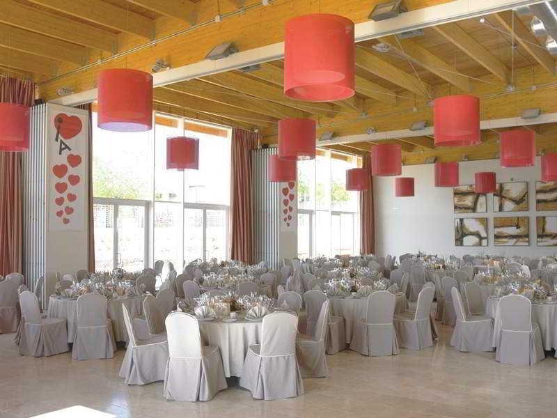 Hotel Isla De La Garena Alcalá de Henares Restoran fotoğraf